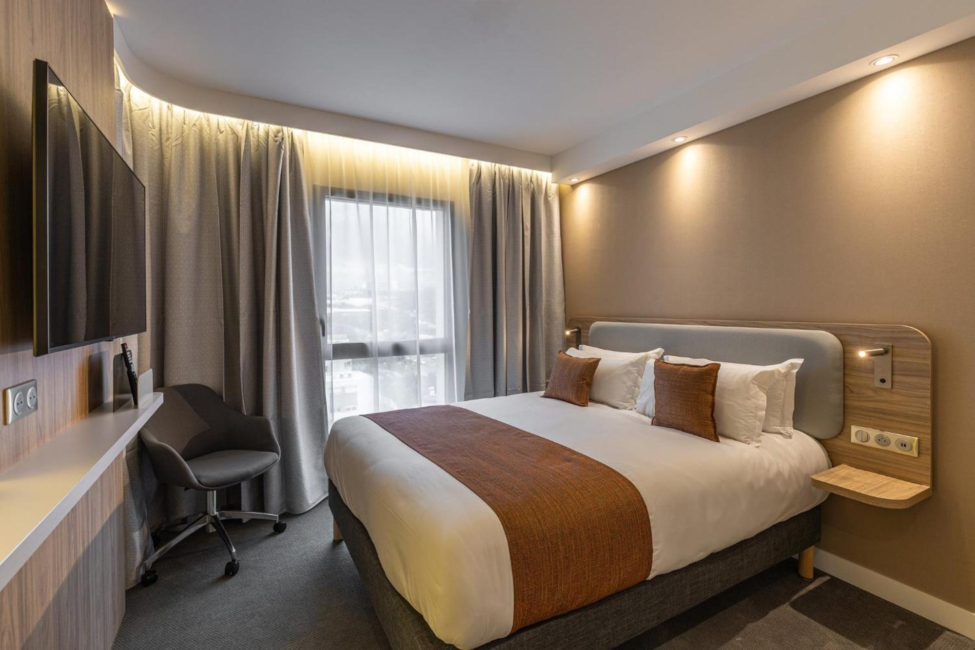 Holiday Inn Express Ajaccio By Ihg Екстер'єр фото